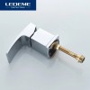 L1198 Смеситель для ванны Ledeme
