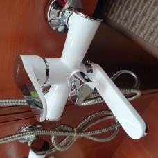 LF83112W Смеситель для ванны Loffrey LF83112W Смеситель для ванны Loffrey